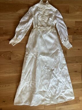 Classic Ivory Long-Sleeve Lace Wedding Gown